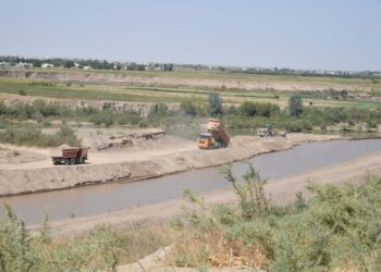 ДАРХАН САТЫБАЛДЫ АУЫЛДАРДЫ АРАЛАП, ТҰРҒЫНДАРМЕН КЕЗДЕСУДЕ