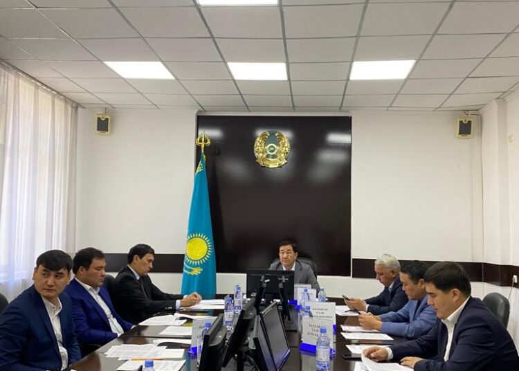 ӘДЕП ЖӨНІНДЕГІ КЕҢЕС ОТЫРЫСЫНДА БҰЗУШЫЛЫҚТАРДЫҢ АЛДЫН-АЛУ ЖОЛДАРЫ ТАЛҚЫЛАНДЫ