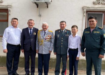 ГВАРДИЯШЫЛАРДЫҢ КӨРНЕКТІ АРДАГЕРГЕ САПАРЫ