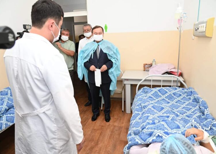 ШЫМКЕНТ: ТРАНСПЛАНТАЦИЯ ОТАСЫ СӘТТІ ӨТТІ