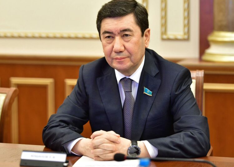 ПАРТИЯ ТӨРАҒАСЫ ЖОЛДАУ БОЙЫНША АУҚЫМДЫ СҰХБАТ БЕРДІ