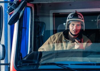 Шымкенттік құтқарушылардың суреттері Астанадағы фотокөрмеде көрсетілді