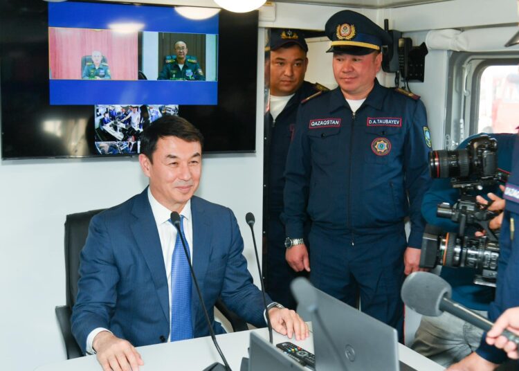 ТҮРКІСТАНДЫҚ ҚҰТҚАРУШЫЛАРҒА ӨРТ СӨНДІРУ КӨЛІКТЕРІ ТАБЫСТАЛДЫ