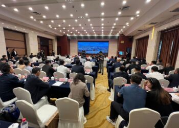 ТҮРКІСТАН ОБЛЫСЫНЫҢ ДЕЛЕГАЦИЯСЫ ҚЫТАЙ ИНВЕСТОРЛАРЫМЕН МЕМОРАНДУМДАР ЖАСАДЫ