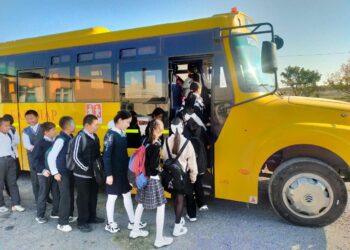 ТҮРКІСТАН: САЙРАМДА 1500-ДЕН АСТАМ ОҚУШЫ МЕКТЕПКЕ ЖАҢА АВТОБУСПЕН ТЕГІН ҚАТЫНАЙДЫ