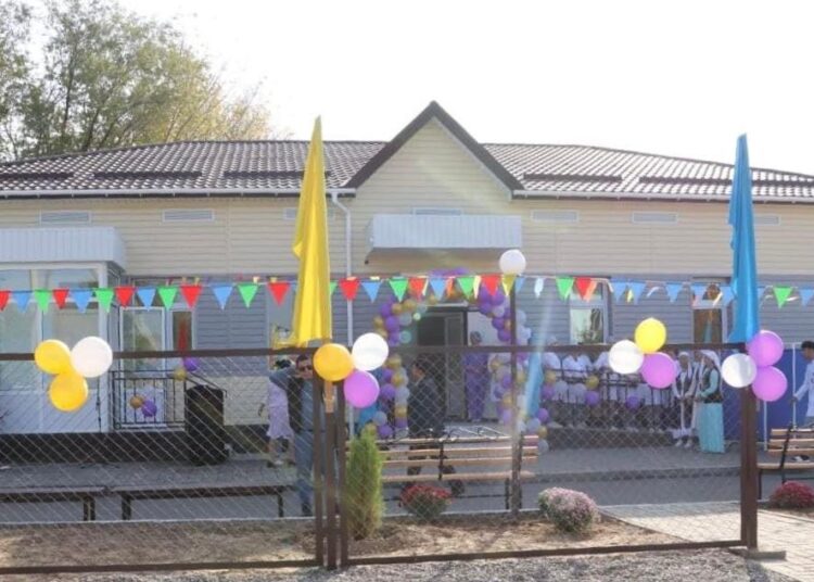 ТҮРКІСТАН: РЕСПУБЛИКА КҮНІ ҚАРСАҢЫНДА ОРДАБАСЫДА ФЕЛЬДШЕРЛІК-АКУШЕРЛІК БЕКЕТ ПАЙДАЛАНУҒА БЕРІЛДІ