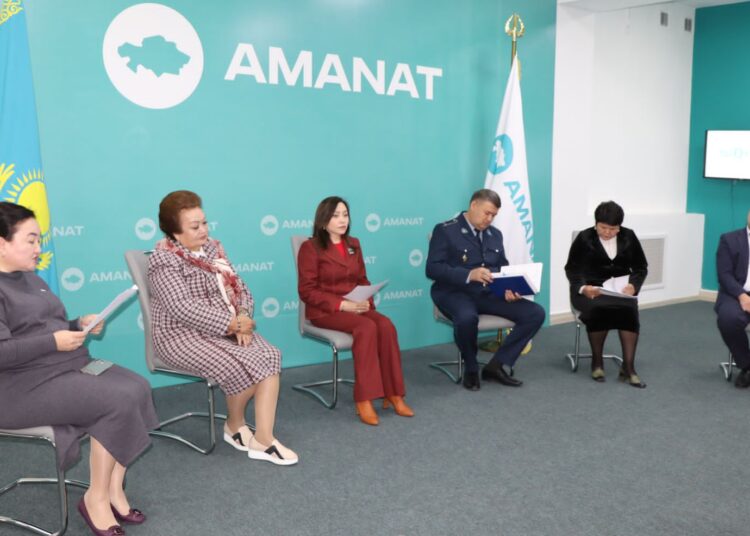 «TALQYLAU» ДИАЛОГТІК АЛАҢШАСЫНЫҢ ОТЫРЫСЫ ӨТТІ