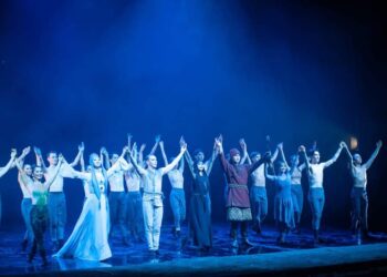 ТҮРКІСТАН МУЗЫКАЛЫҚ ДРАМА ТЕАТРЫ ӘЗЕРБАЙЖАНДА ӨТКЕН ХАЛЫҚАРАЛЫҚ ТЕАТР ФЕСТИВАЛІНДЕ ЖҮЛДЕГЕ ИЕ БОЛДЫ