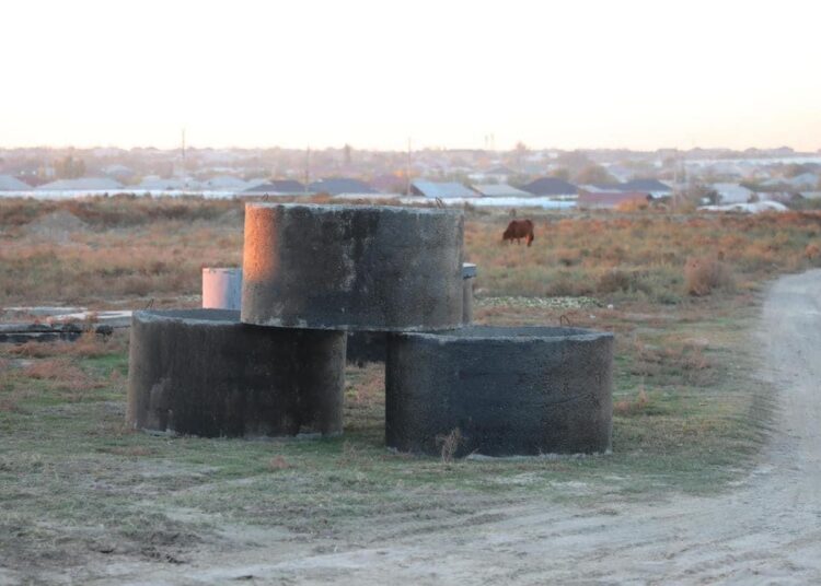 ТҮРКІСТАН: САРЫАҒАШТА «АУЫЛ – ЕЛ БЕСІГІ» БАҒДАРЛАМАСЫМЕН СПОРТ КЕШЕНІНІҢ ҚҰРЫЛЫСЫ ЖҮРГІЗІЛУДЕ