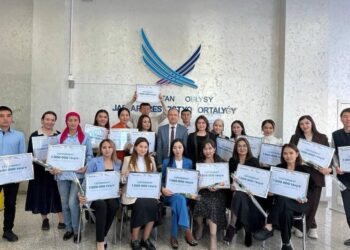 ТҮРКІСТАН: БӘЙДІБЕКТІК ТҰРҒЫН «ZHAS PROJECT» ЖОБАСЫНЫҢ ЖЕҢІМПАЗЫ АТАНДЫ