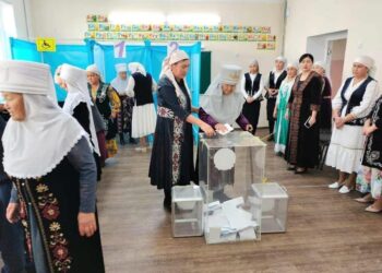 ӘКІМ САЙЛАУЫ: МАҚТААРАЛДА КӨПБАЛАЛЫ АНАЛАР ӨЗ ТАҢДАУЫН ЖАСАДЫ