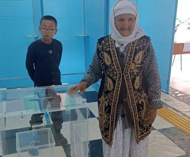 БӘЙДІБЕКТЕ ҒАСЫР ЖАСАҒАН ҚАРИЯЛАР ӨЗ ТАҢДАУЛАРЫН ЖАСАДЫ