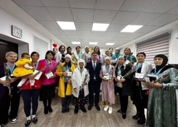 ТҮРКІСТАН: САЙРАМДА АРДАҚТЫ . «АЛТЫН АЛҚА» ЖӘНЕ «КҮМІС АЛҚАМЕН» МАРАПАТТАЛДЫ