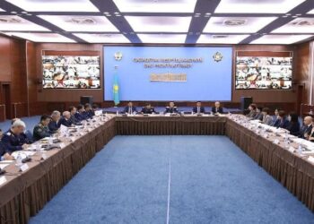 БАС ПРОКУРОР ҮЙЛЕСТІРУ КЕҢЕСІНІҢ ОТЫРЫСЫНДА ЗАҢСЫЗДЫҚ ПЕН МӘДЕНИЕТСІЗДІККЕ ҚАРСЫ БІРІГУГЕ ШАҚЫРДЫ