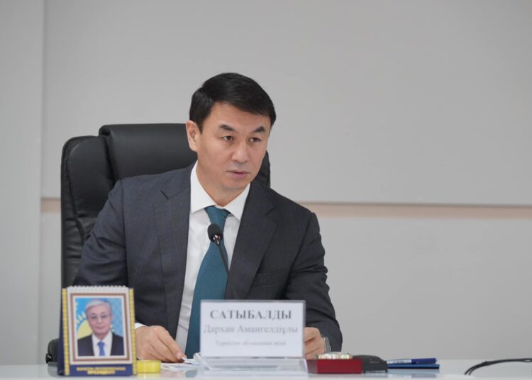 ДАРХАН САТЫБАЛДЫ: «ТӨЛЕБИ АУДАНЫНДА ТУРИЗМДІ ДАМЫТУ ҮШІН ҚОЛАЙЛЫ ЖАҒДАЙ ЖАСАУ ҚАЖЕТ»