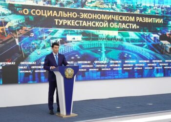 ТҮРКІСТАН ОБЛЫСЫ ИНВЕСТИЦИЯ ТАРТУ БОЙЫНША КӨШБАСШЫЛАР ҚАТАРЫНДА ТҰР