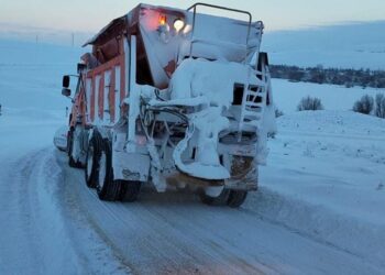 ТҮРКІСТАН ОБЛЫСЫНДА 3 700 ШАҚЫРЫМҒА ЖУЫҚ ЖОЛ ҚАРДАН ТАЗАРТЫЛДЫ