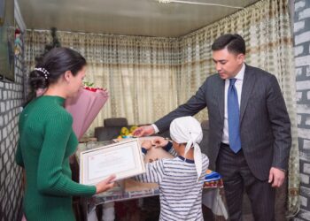 АЛТЫ БАЛАНЫ ӨРТТЕН ҚҰТҚАРҒАН АНА БАСПАНАЛЫ БОЛАДЫ