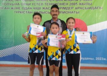 ТҮРКІСТАН: САРЫАҒАШТЫҚ ҰСТАЗ ЖЕТІ ЕЛ ЧЕМПИОНЫН ТӘРБИЕЛЕГЕН