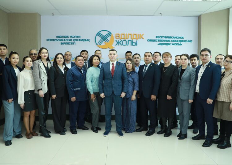 Қазақстандықтардың құқықтық сауаттылығын арттыру мақсатында «Заң үстемдігі» жобасы басталды