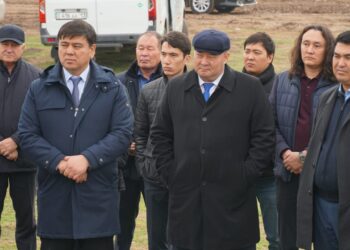 ТҮРКІСТАН: АУЫЗ СУ САЛАСЫНДАҒЫ ӨЗЕКТІ МӘСЕЛЕЛЕР ТАЛҚЫЛАНДЫ