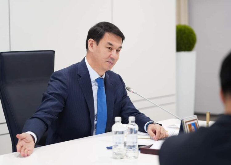 ТҮРКІСТАН ОБЛЫСЫНДА СУ ҚОЙМАЛАР САЛЫНЫП, КАНАЛДАР БЕТОНДАЛЫП ЖАТЫР