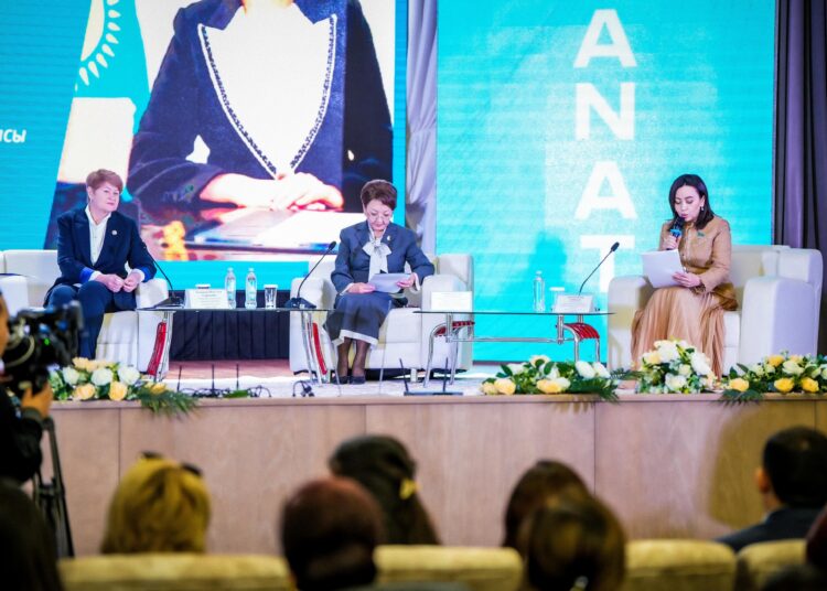 ФОРУМ ӨЗЕКТІЛІГІ: ҒАЛЫМ ӘЙЕЛДЕР МӘРТЕБЕСІ