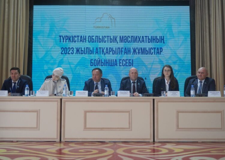 Халық қалаулылары Түлкібас ауданының  халқымен кездесті