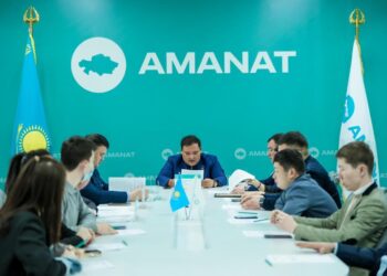 ЖАСТАРДЫ ҚОЛДАУ – ЖАРҚЫН ЖОЛДЫ ТАҢДАУ