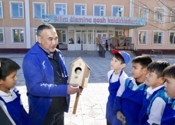 ТҮРКІСТАН ОБЛЫСЫНЫҢ МЕКТЕПТЕРІ МАҢЫНДА 10 МЫҢНАН АСТАМ ҚҰС ҰЯСЫ ОРНАТЫЛДЫ