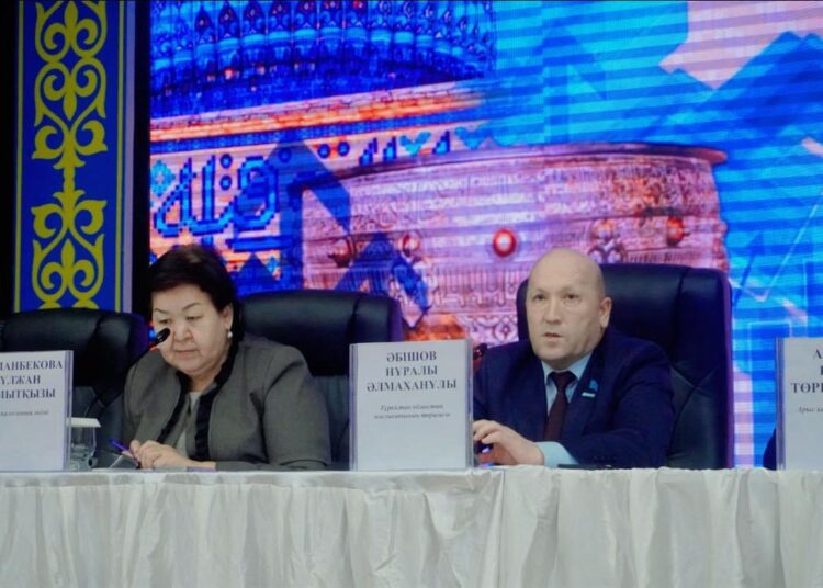 Депутаттардың халықпен тікелей кездесулері – аймақтағы мәселелерді анықтап, шешуге мүмкіндік береді