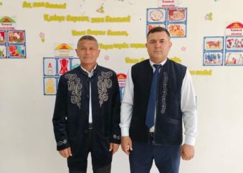 «БІЗДІ БІРІКТІРЕТІН ҮЛКЕН КҮШ – МЕМЛЕКЕТТІК ТІЛ» — ЖЕТІСАЙЛЫҚ ХАЛИМ ТУРСУНОВ (-1-)