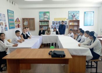 «БІРЛІК, ТАТУЛЫҚ» ТАҚЫРЫБЫНДА ТӘРБИЕ САҒАТ ӨТТІ