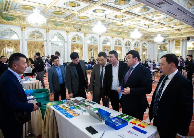 ҚЫТАЙ-ҚАЗАҚСТАН БІРЛЕСКЕН БИЗНЕС ФОРУМЫ ӨТТІ