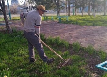ТӨЛЕБИ АУДАНЫНДА «ТАЗА ҚАЗАҚСТАН» АКЦИЯСЫ АЯСЫНДА КӘСІПОРЫНДАР МЕН МЕКЕМЕЛЕР АУЛАЛАРЫНДА СЕНБІЛІКТЕР ӨТКІЗІП ЖАТЫР
