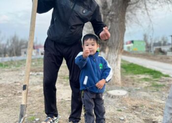 ТҮРКІСТАН: БӘЙДІБЕКТІКТЕР РЕСПУБЛИКАЛЫҚ ЭКОЛОГИЯЛЫҚ АКЦИЯҒА ОТБАСЫЛАРЫМЕН БІРГЕ АТСАЛЫСУДА