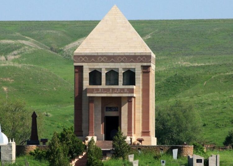 «КИЕЛІ МЕКЕН»: БӘЙДІБЕК АТА МЕН ДОМАЛАҚ АНА КЕСЕНЕЛЕРІНДЕ СЕНБІЛІК ӨТТІ