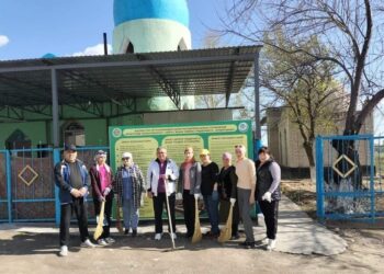 «КИЕЛІ МЕКЕН»: СОЗАҚТА «БИБІ МАРИЯМ» КЕСЕНЕСІНІҢ АУМАҒЫ ТАЗАРТЫЛДЫ