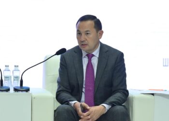 “ЖАСТАР ДЕНСАУЛЫҒЫН ҚОРҒАУДА АҚПАРАТТЫҚ ЖҰМЫСТЫ КҮШЕЙТУ ҚАЖЕТ”