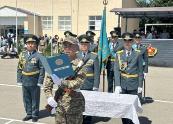 Сағадат Нұрмағамбетовтың жүз жылдық мерейтойында жас сарбаздар Отанға адал болуға ант берді