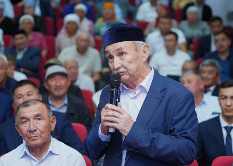 ТУРКЕСТАН: ОБСУЖДЕНЫ ВОПРОСЫ РАЗВИТИЯ КАЗЫГУРТСКОГО РАЙОНА