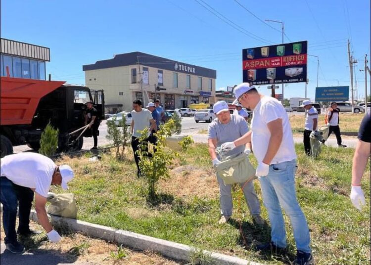 ТҮРКІСТАН: САЙРАМДА «ТАЗА БЕЙСЕНБІ» РЕСПУБЛИКАЛЫҚ ЭКОЛОГИЯЛЫҚ АКЦИЯСЫ ӨТТІ