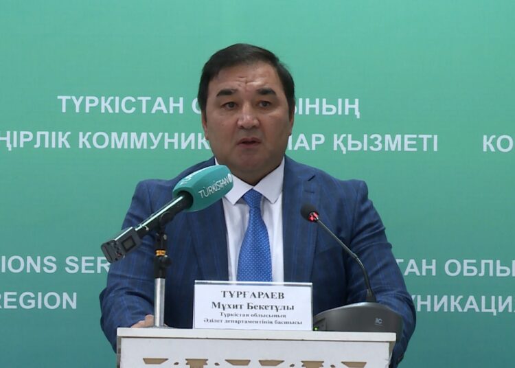 ТҮРКІСТАН ОБЛЫСЫ: ӘДІЛЕТ ДЕПАРТАМЕНТІ 6 АЙДА 1000-НАН АСТАМ МЕМЛЕКЕТТІК ҚЫЗМЕТ КӨРСЕТКЕН