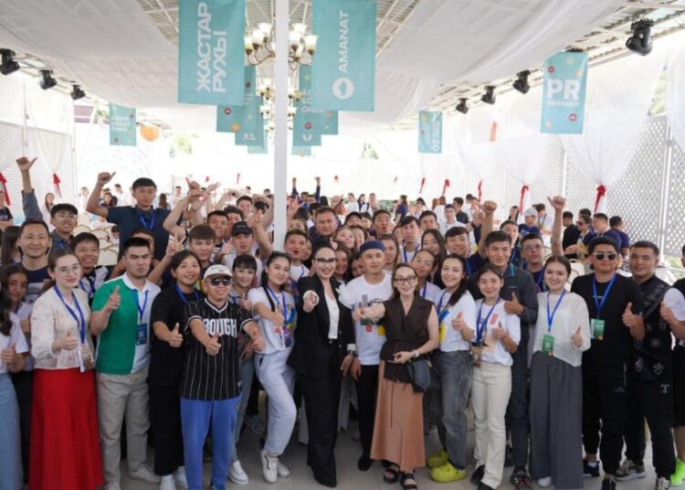 САЯСИ ЛАГЕРЬ ЖАСТАРДЫҢ ТҰЛҒАЛЫҚ ЖЕТІЛУІНЕ ҚЫЗМЕТ ЕТЕДІ