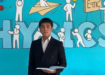 КЕЛЕСТІК 15 ЖАСАР ОҚУШЫ БЕС ТІЛДІ МЕҢГЕРГЕН