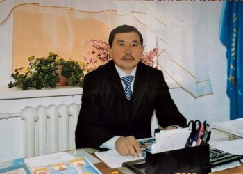 ТӨЛЕБИДЕ ҒҰМЫРЛАРЫН ЕҢБЕККЕ АРНАҒАН ӘУЛЕТ БАР