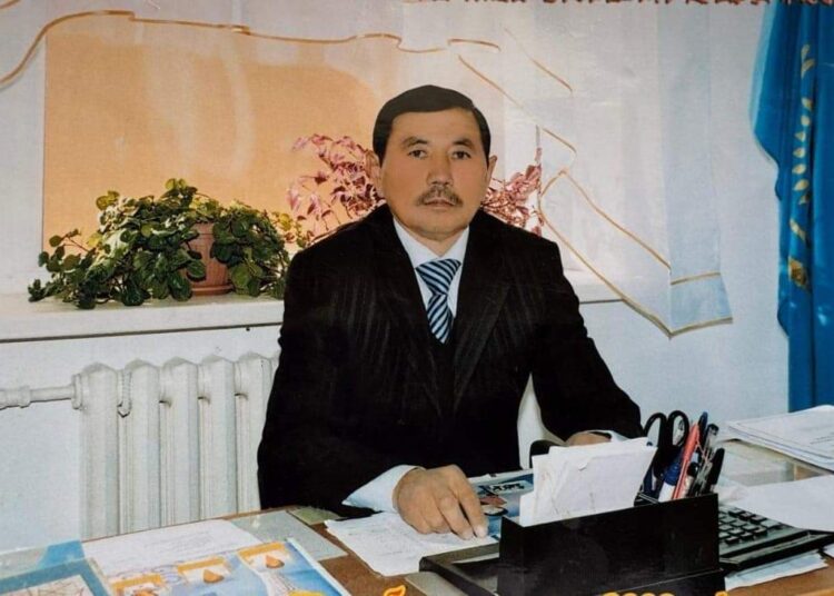 ТӨЛЕБИДЕ ҒҰМЫРЛАРЫН ЕҢБЕККЕ АРНАҒАН ӘУЛЕТ БАР