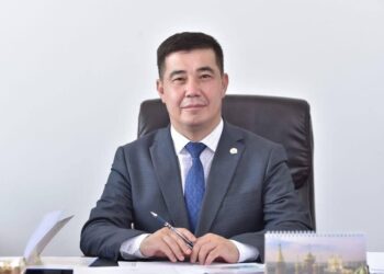 ТАҢДАУДЫ  ХАЛЫҚ  ЖАСАЙДЫ