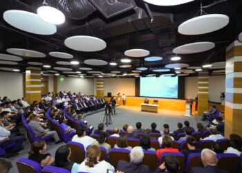 ТҮРКІСТАН ОБЛЫСЫНА ОРТАЛЫҚ РЕФЕРЕНДУМ КОМИССИЯСЫНЫҢ ХАТШЫСЫ ІССАПАРМЕН КЕЛДІ