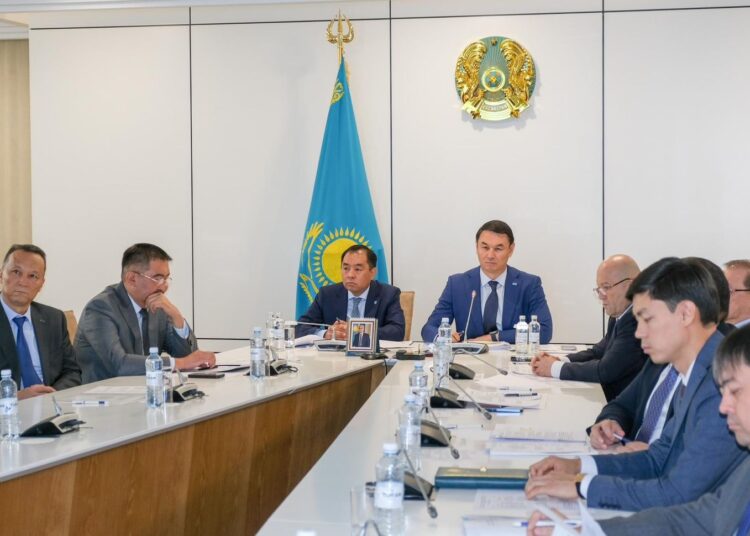 ТҮРКІСТАН ОБЛЫСЫНДА СЫБАЙЛАС ЖЕМҚОРЛЫҚҚА ҚАРСЫ ІС-ҚИМЫЛ МӘСЕЛЕЛЕРІ ҚАРАЛДЫ